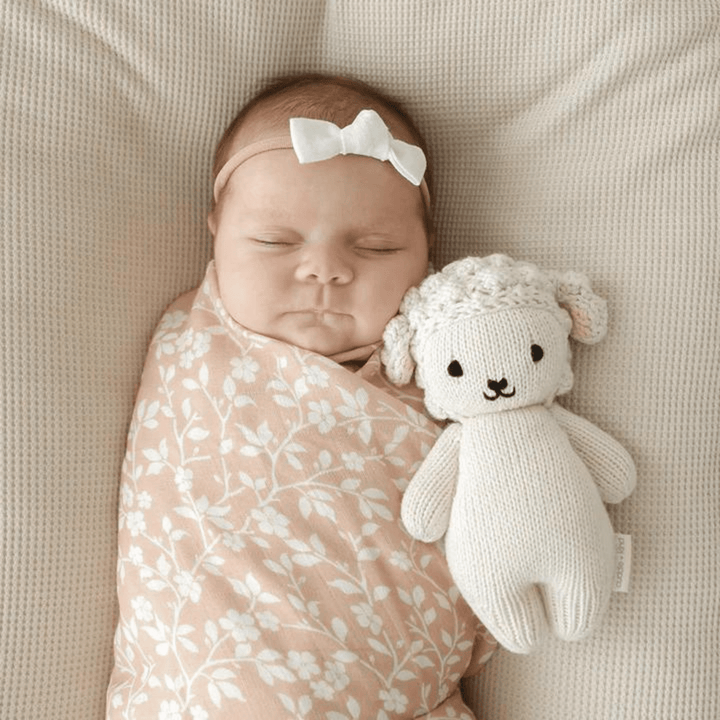 Cuddle + Kind Knitted Baby Animals - Lamb - kateinglishdesigns