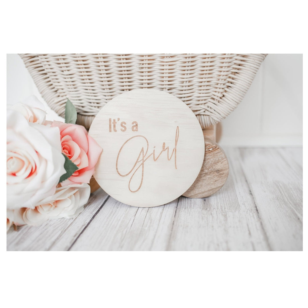 Hello Fern - It's A Girl Wooden Disc - kateinglishdesigns