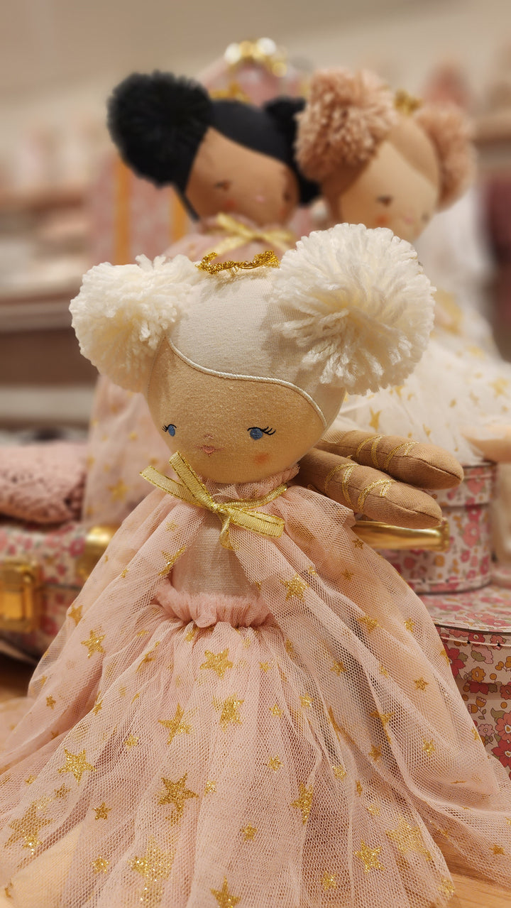 Poppy Princess Doll - Blonde Blush