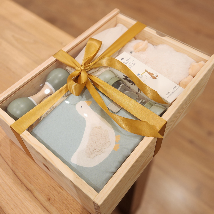 Little Goose Baby Hamper