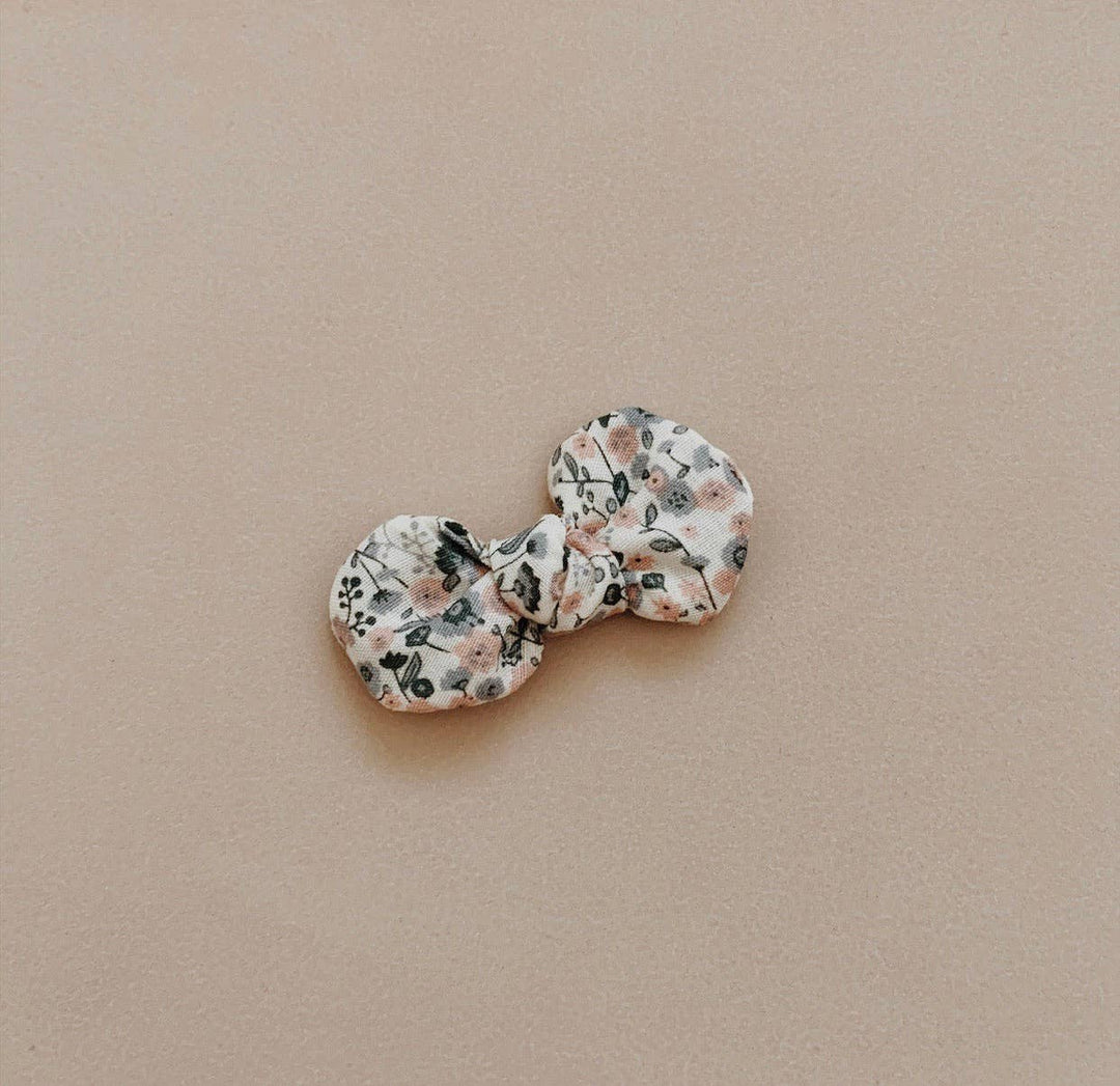 Mae and Rae Gardern Floral Baby Bow