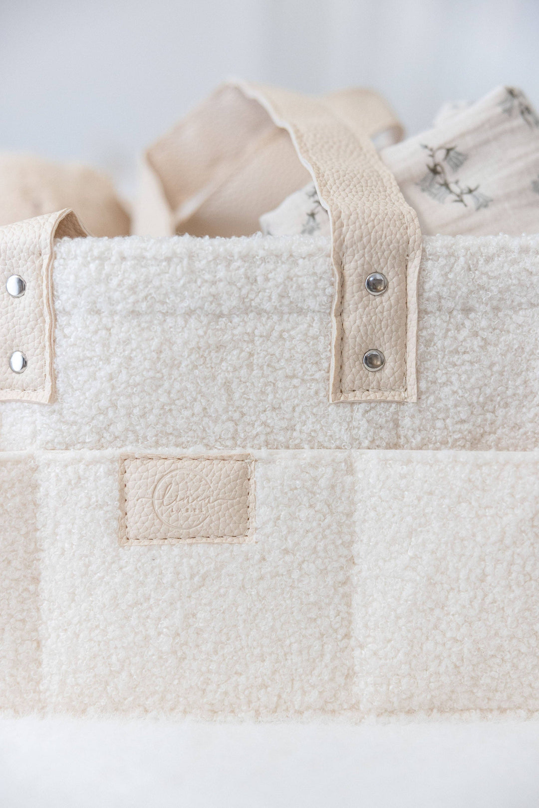 Side Pocket Nappy Caddy - Snow